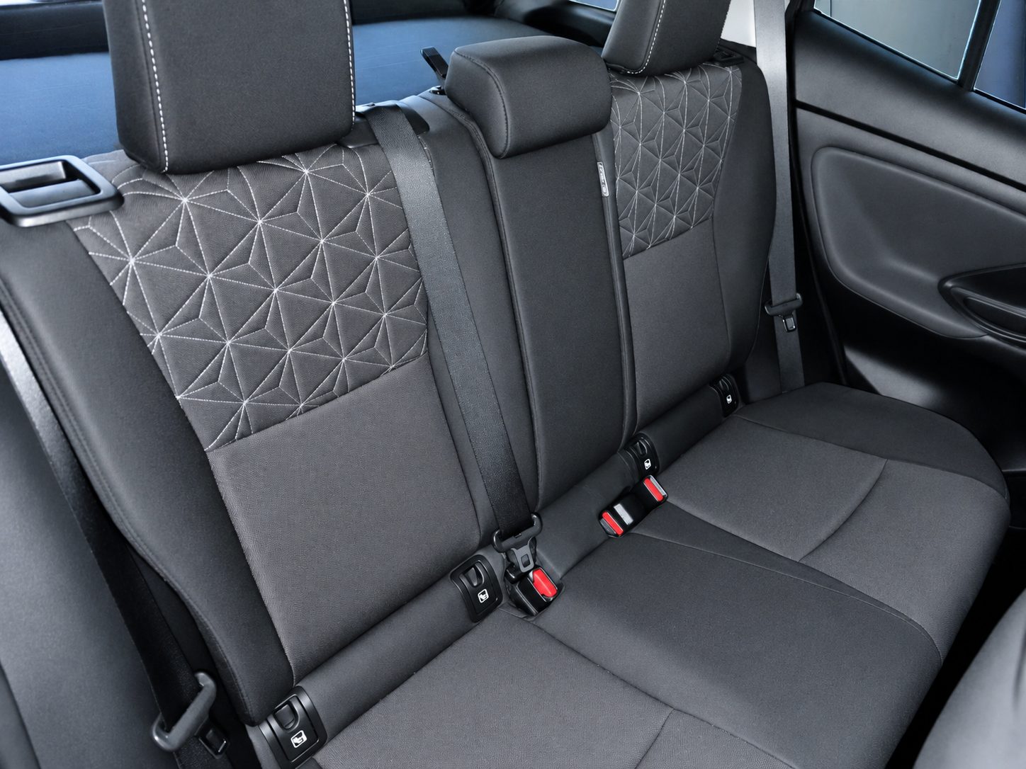 Toyota Yaris 11