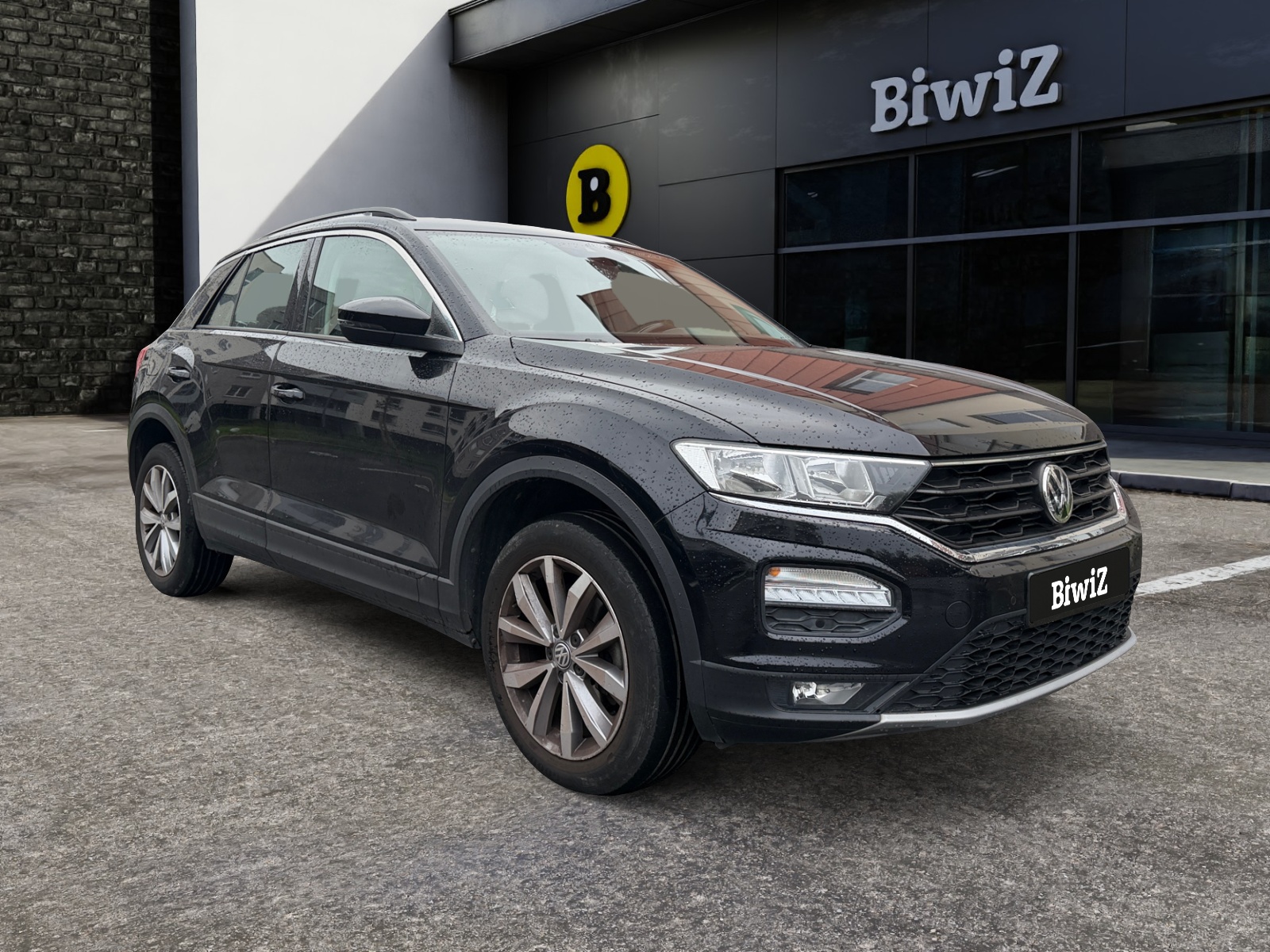Volkswagen T-Roc 6