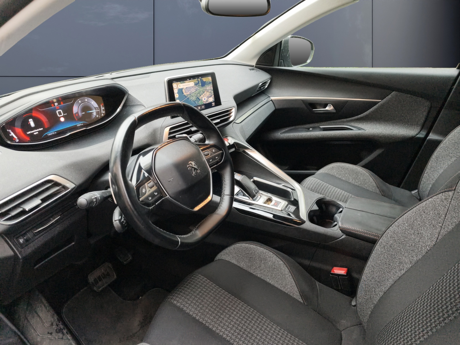 Peugeot 3008 8