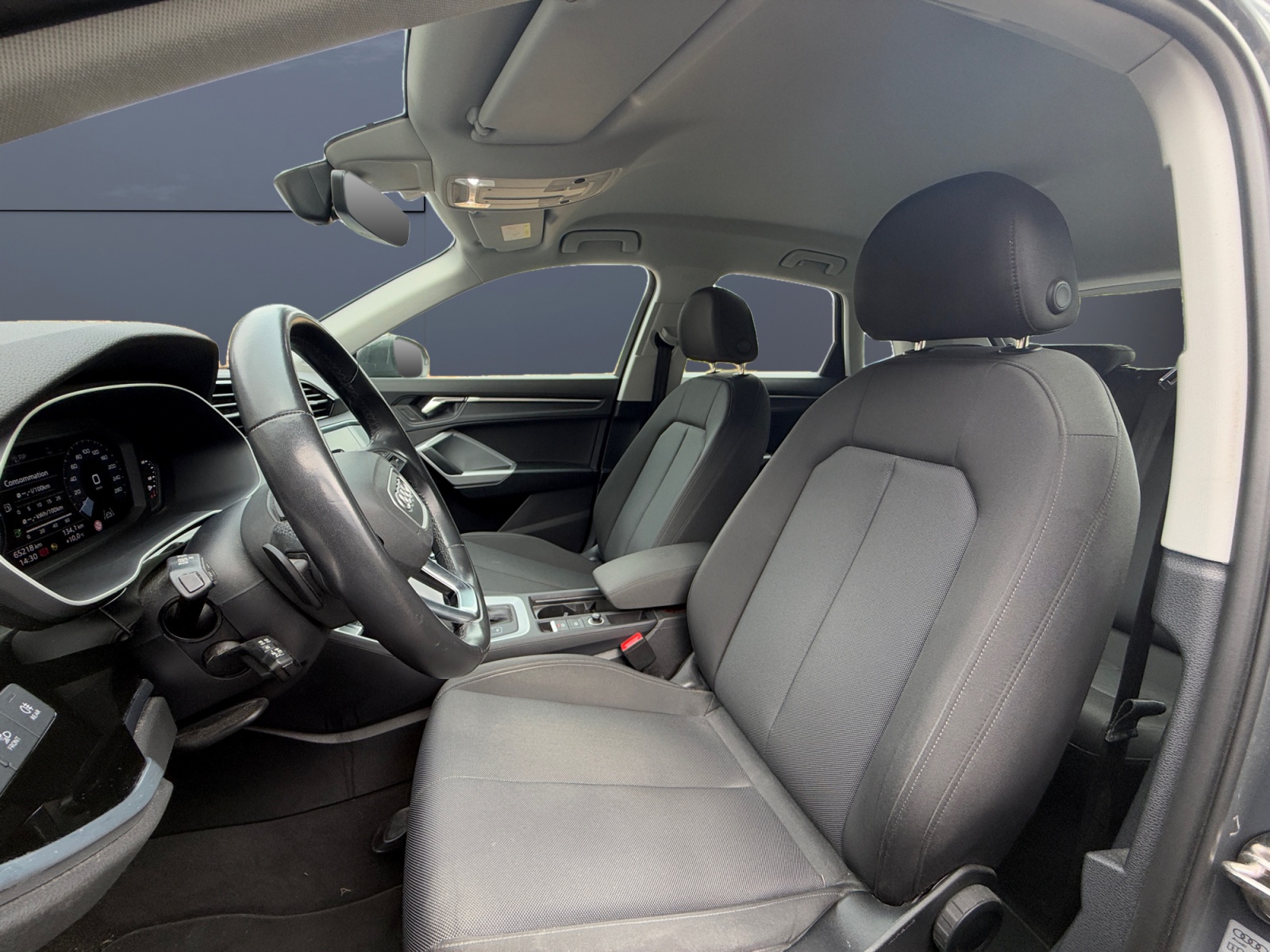 Audi Q3 9