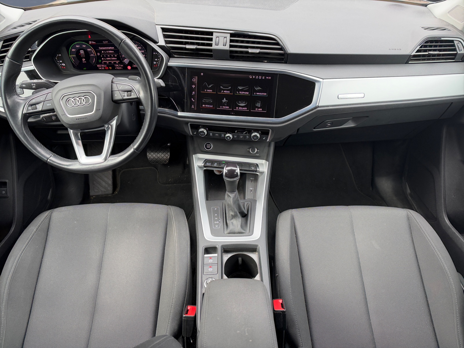 Audi Q3 14
