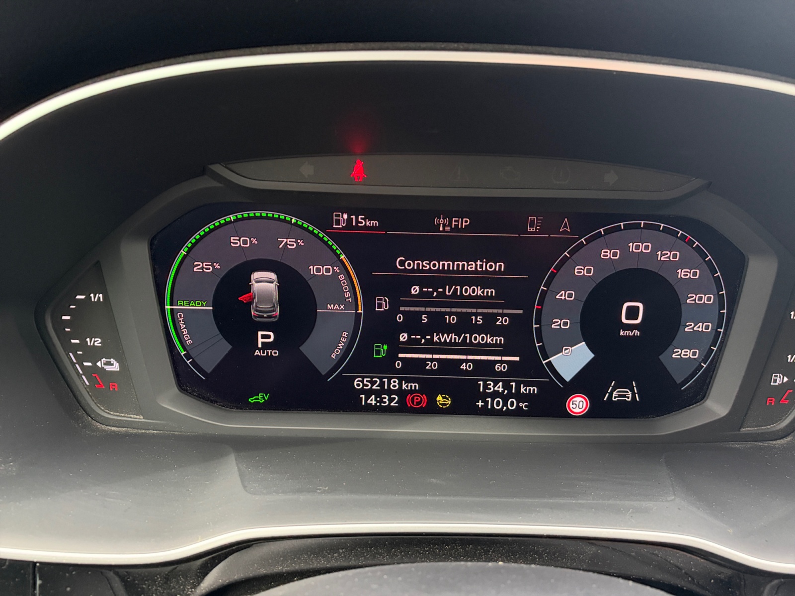 Audi Q3 16