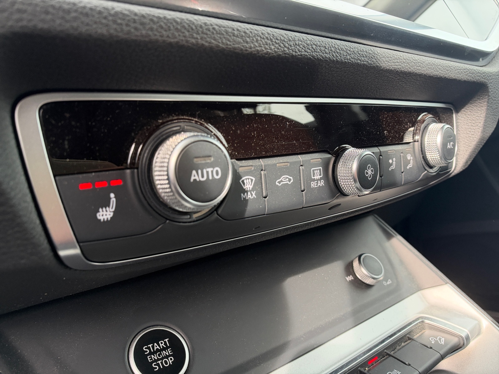 Audi Q3 23