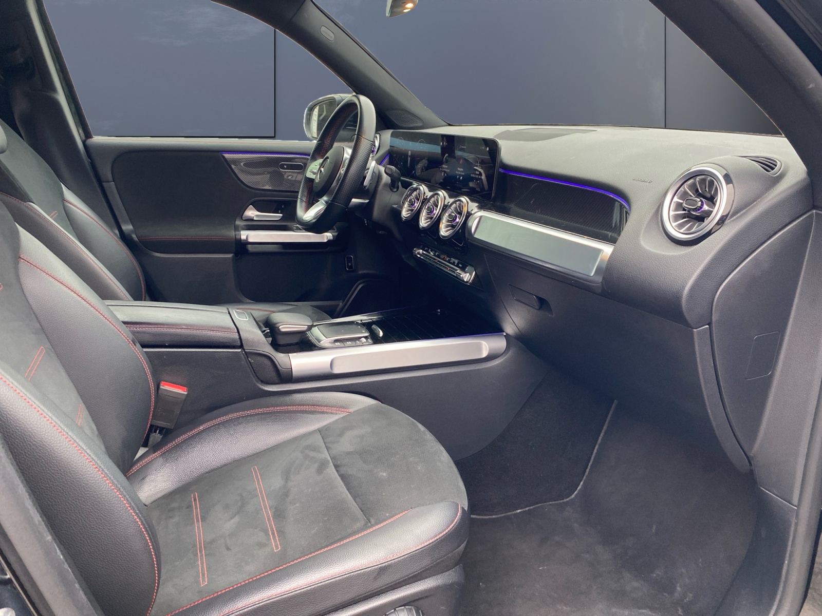 Mercedes-Benz Classe Glb 12