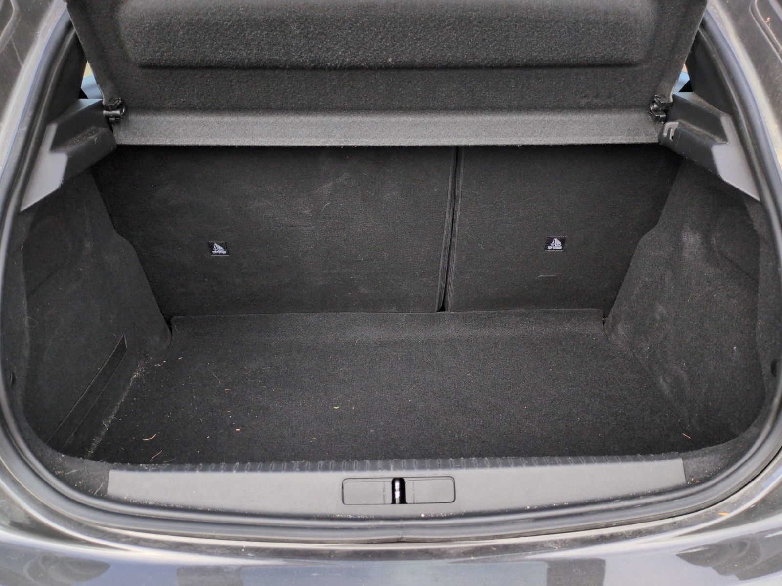 Peugeot 208 31