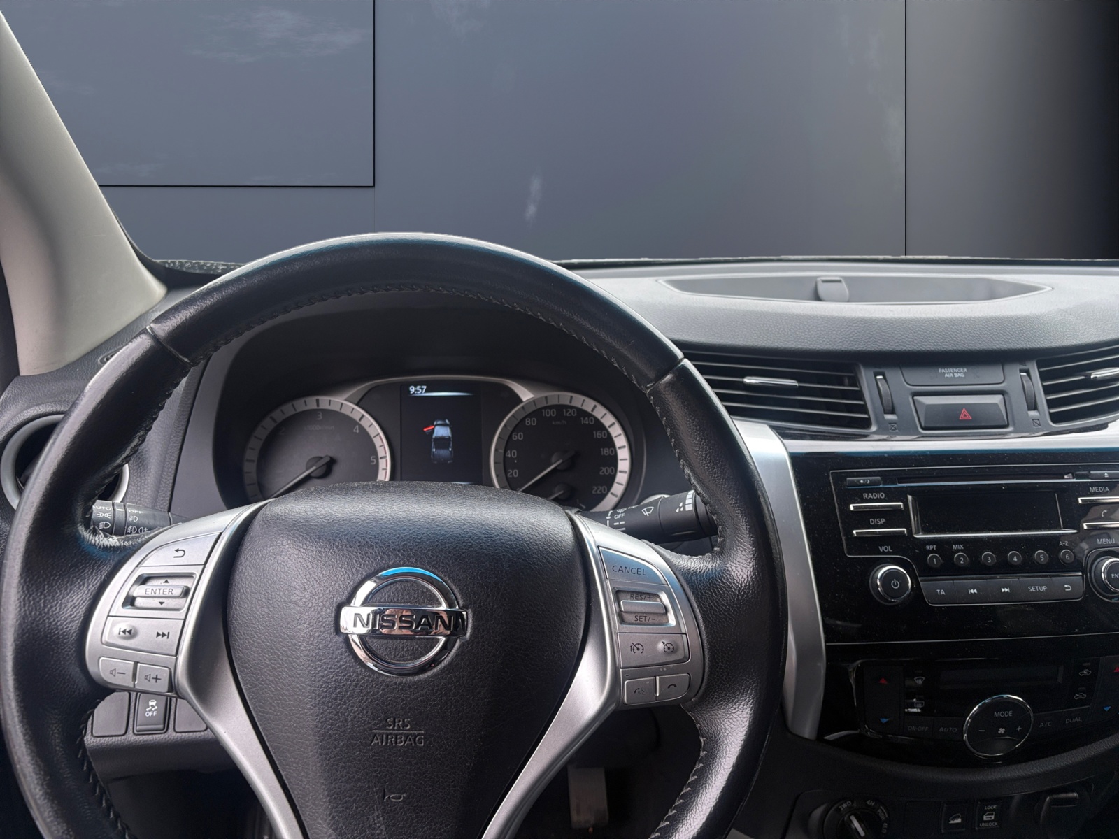 Nissan Np300 Navara 15