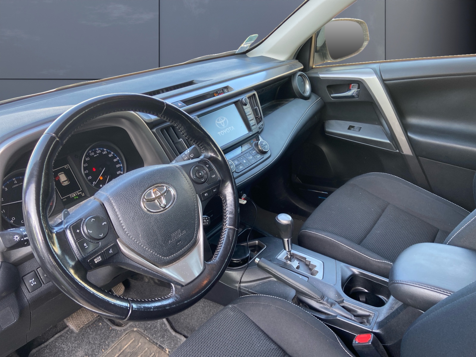 Toyota Rav-4 8