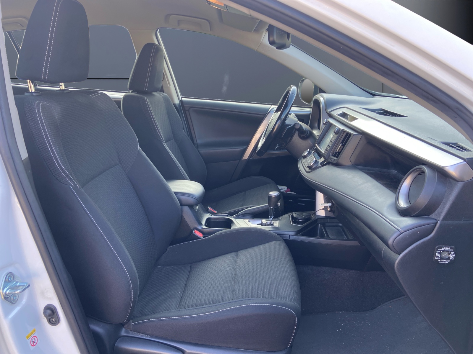Toyota Rav-4 13