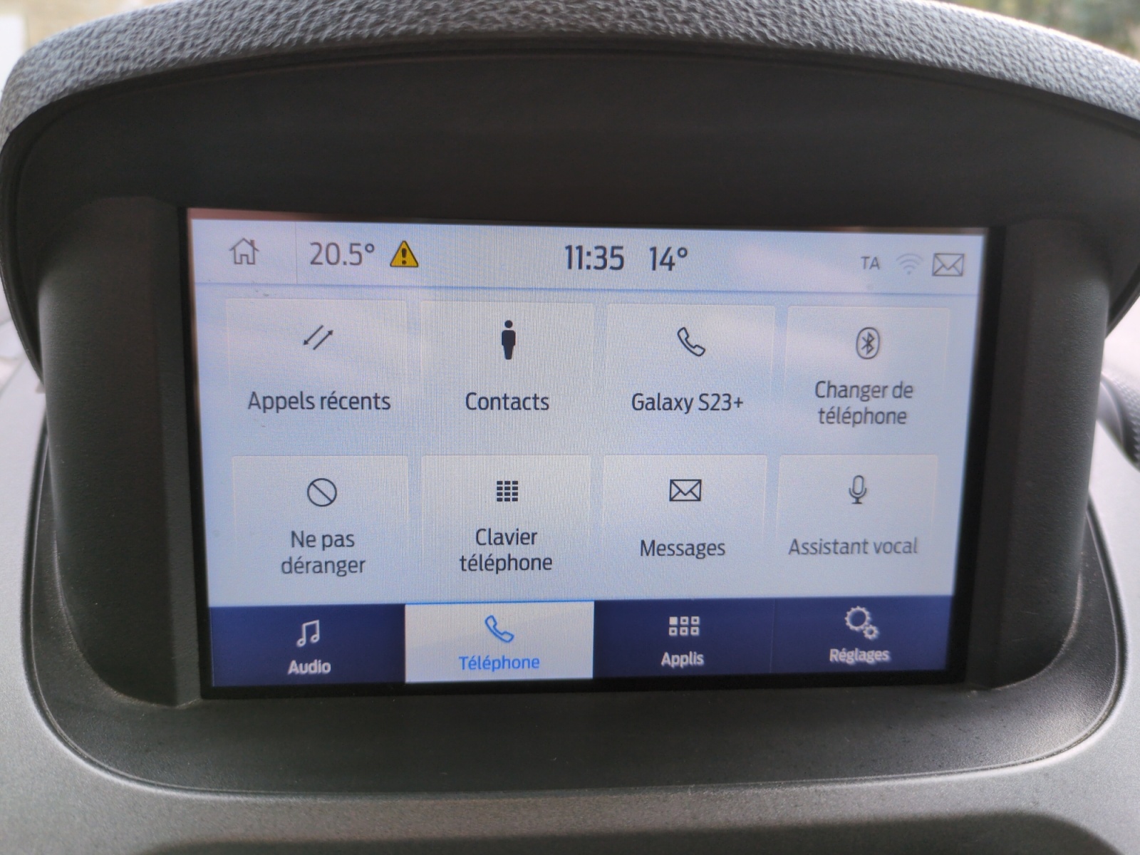 Ford Transit Courier 15