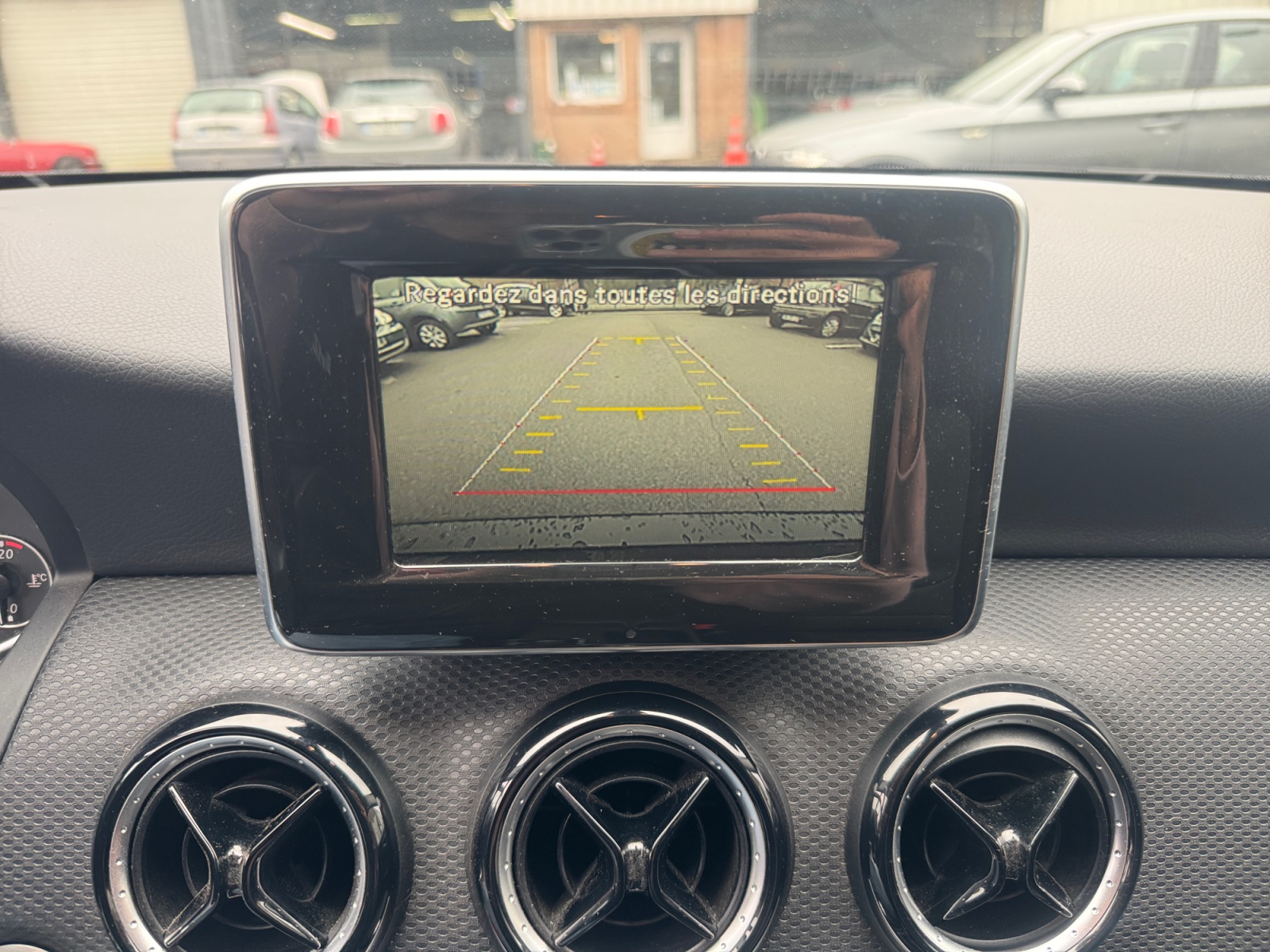 Mercedes-Benz Classe A 25
