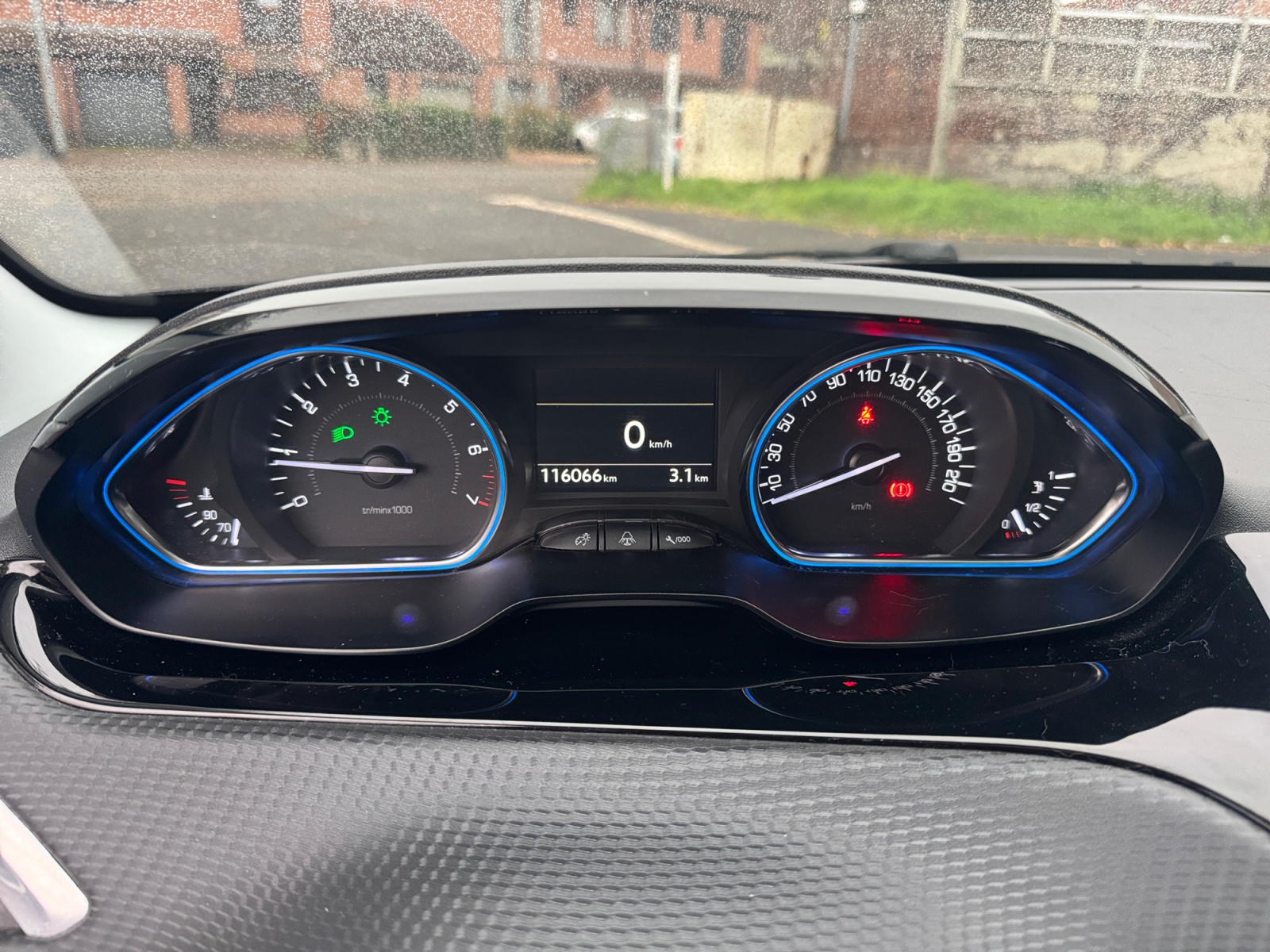 Peugeot 2008 16