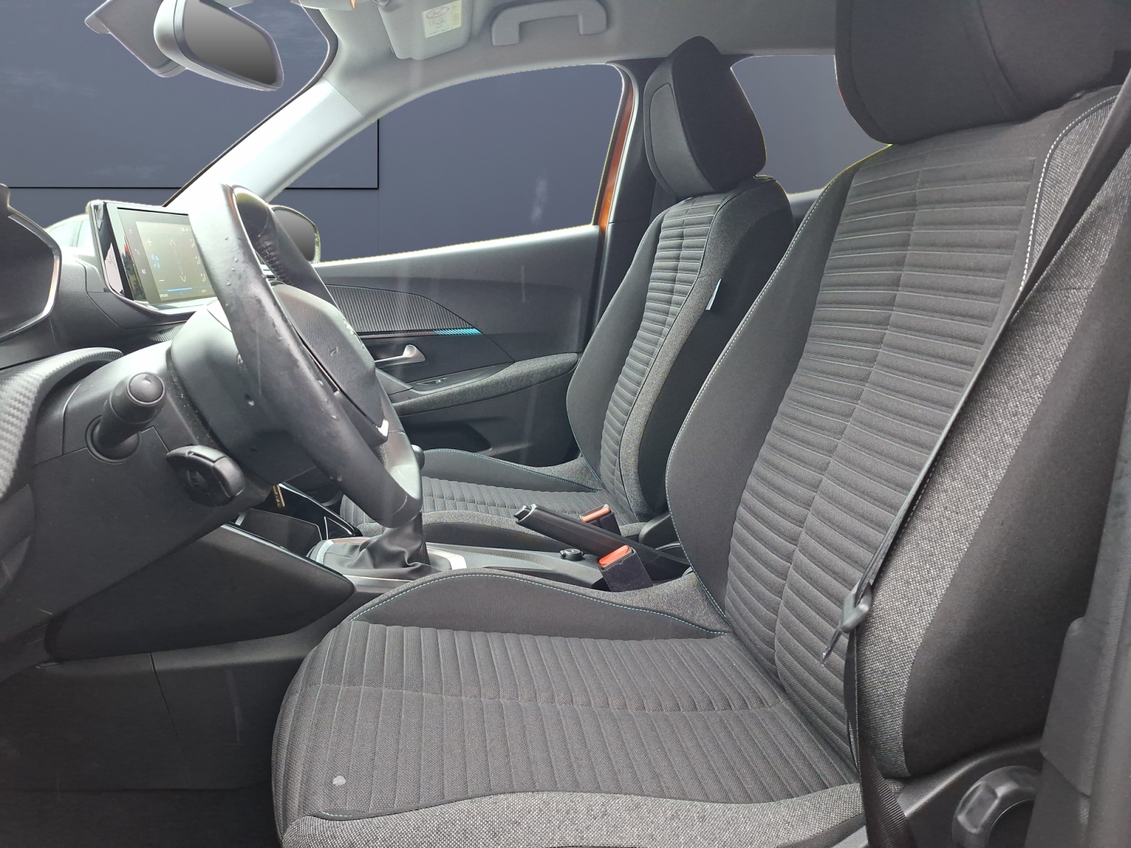 Peugeot 2008 9