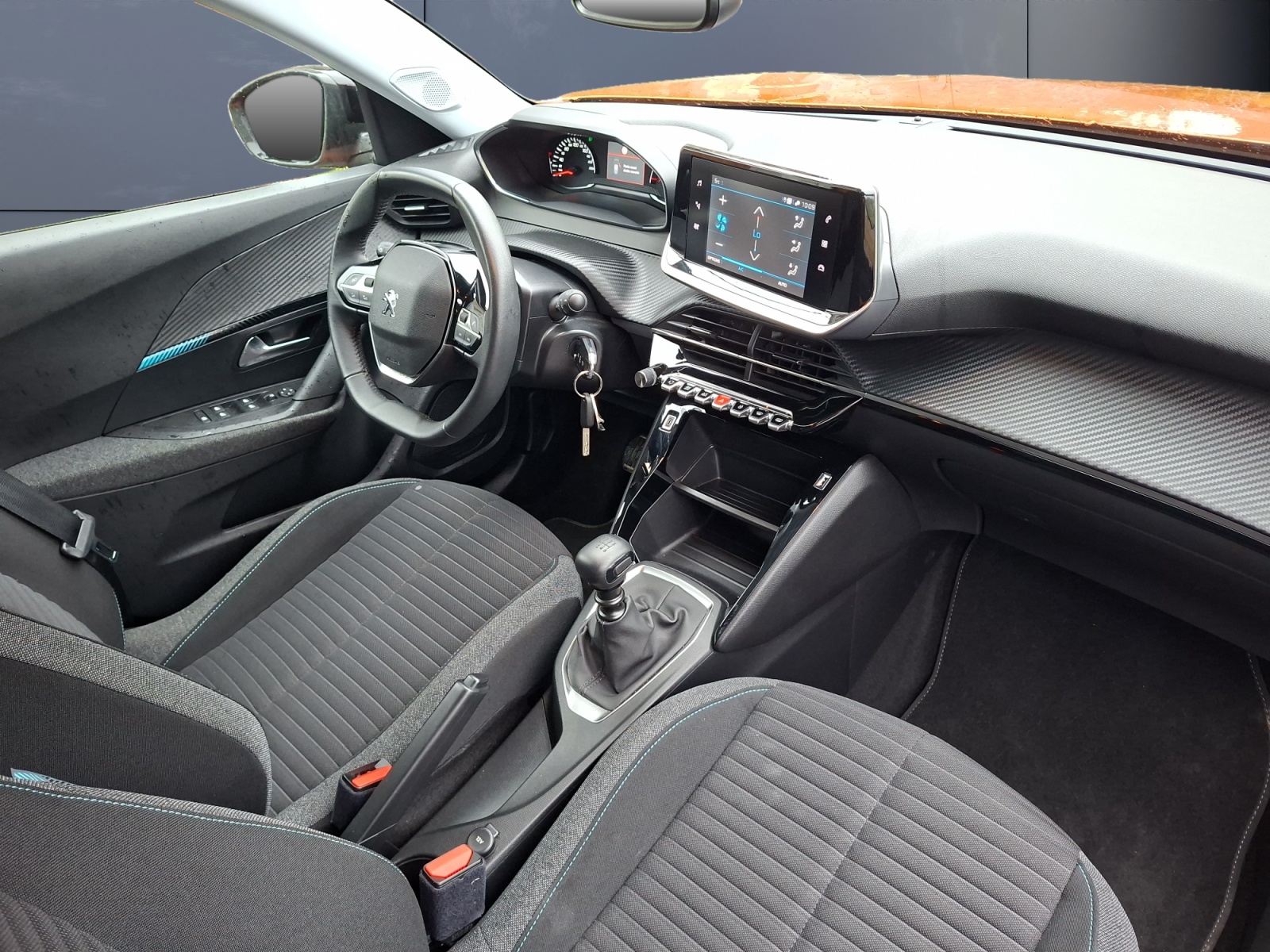 Peugeot 2008 12