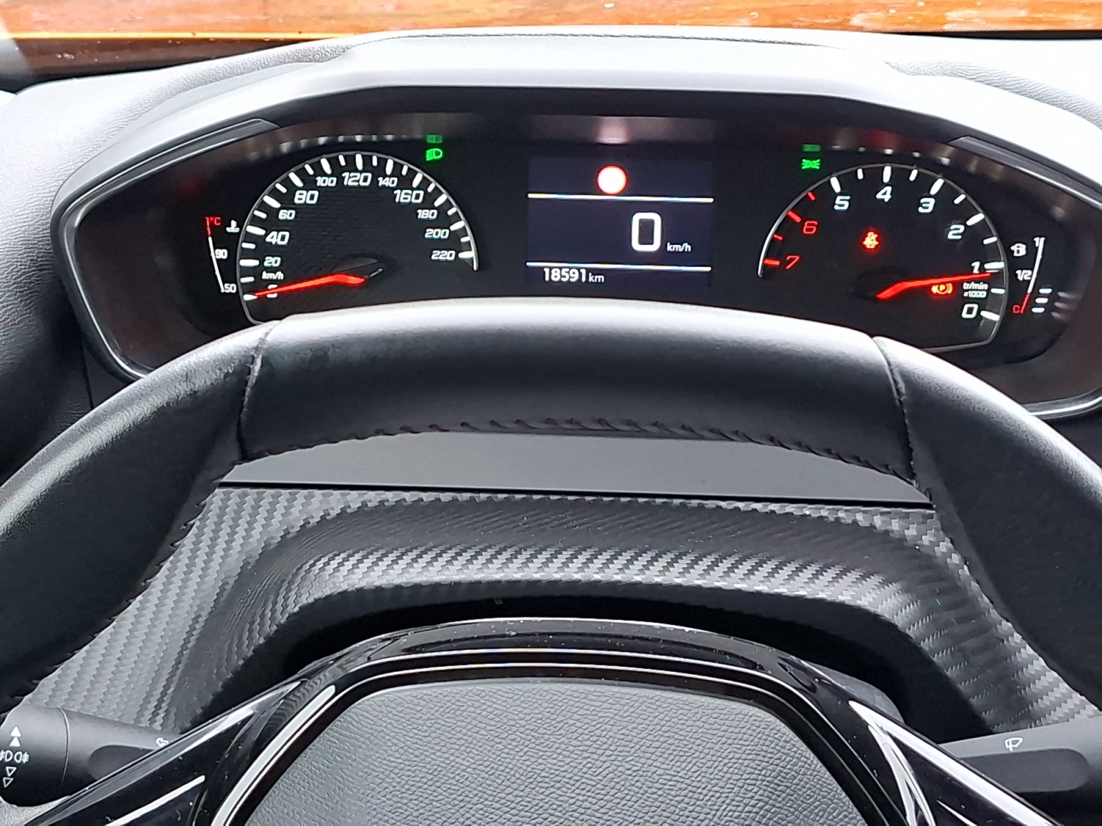 Peugeot 2008 16