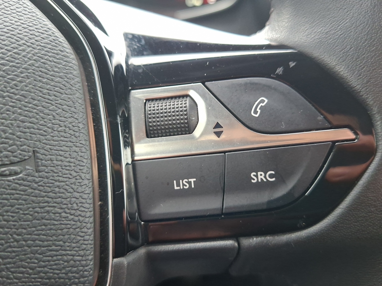 Peugeot 2008 34