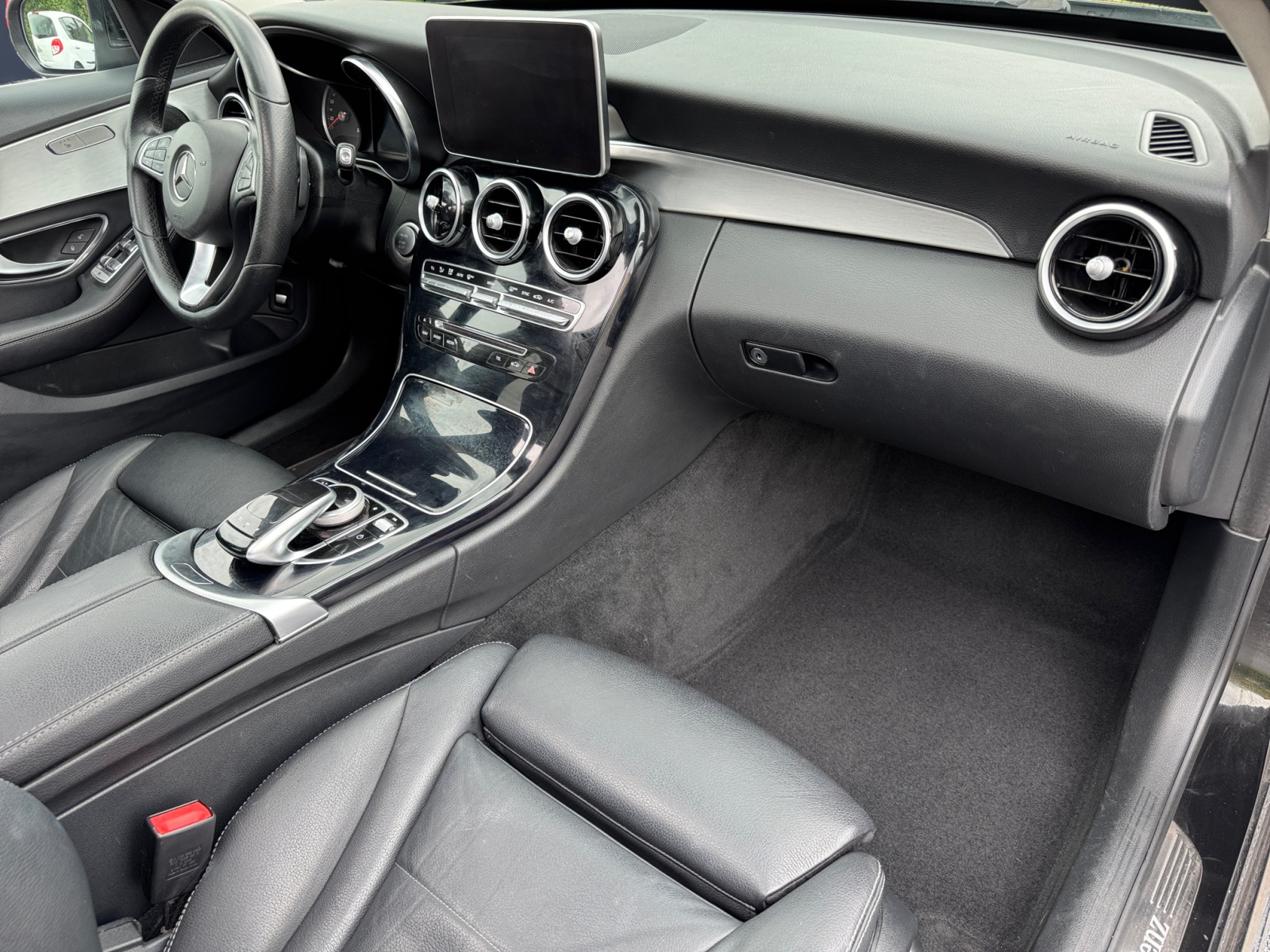 Mercedes-Benz Classe C 12