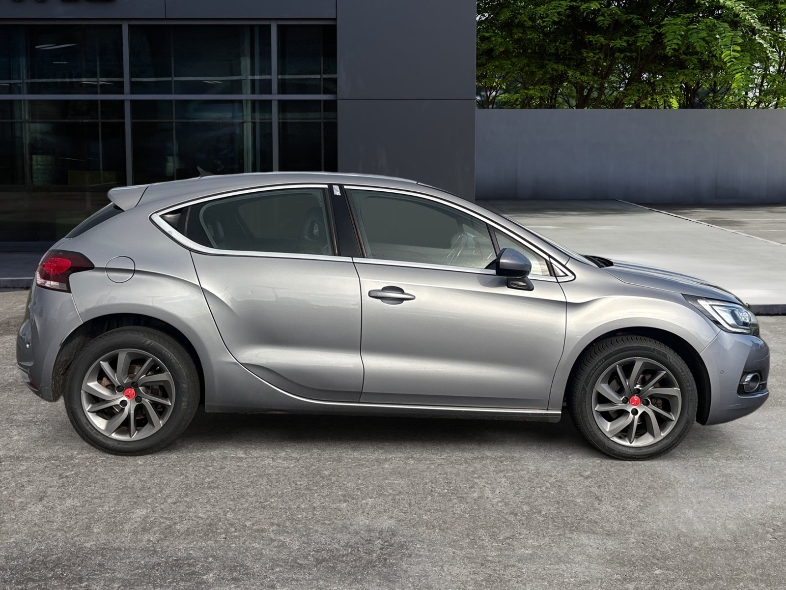 Ds Automobiles Ds 4 5