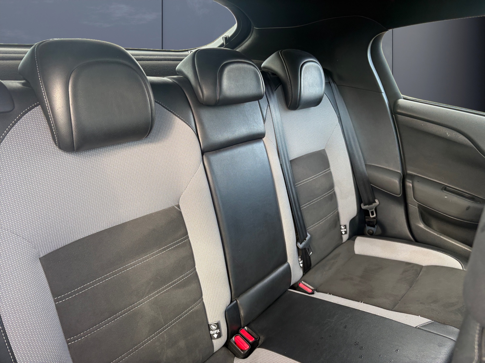 Ds Automobiles Ds 4 11