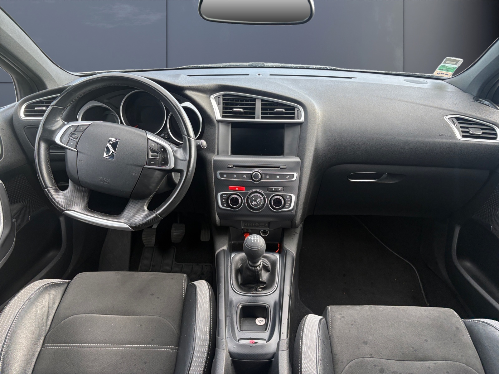 Ds Automobiles Ds 4 14