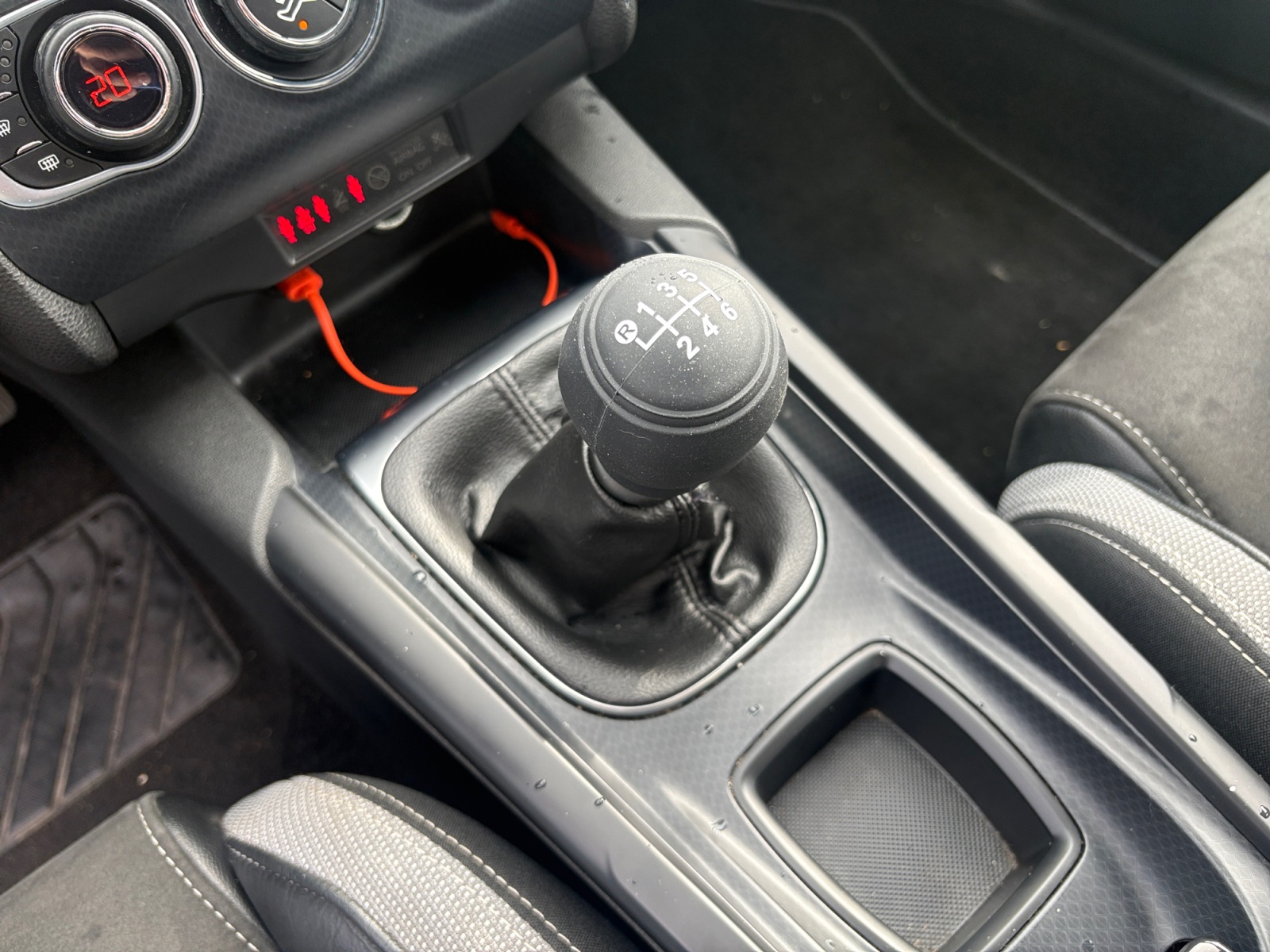 Ds Automobiles Ds 4 26