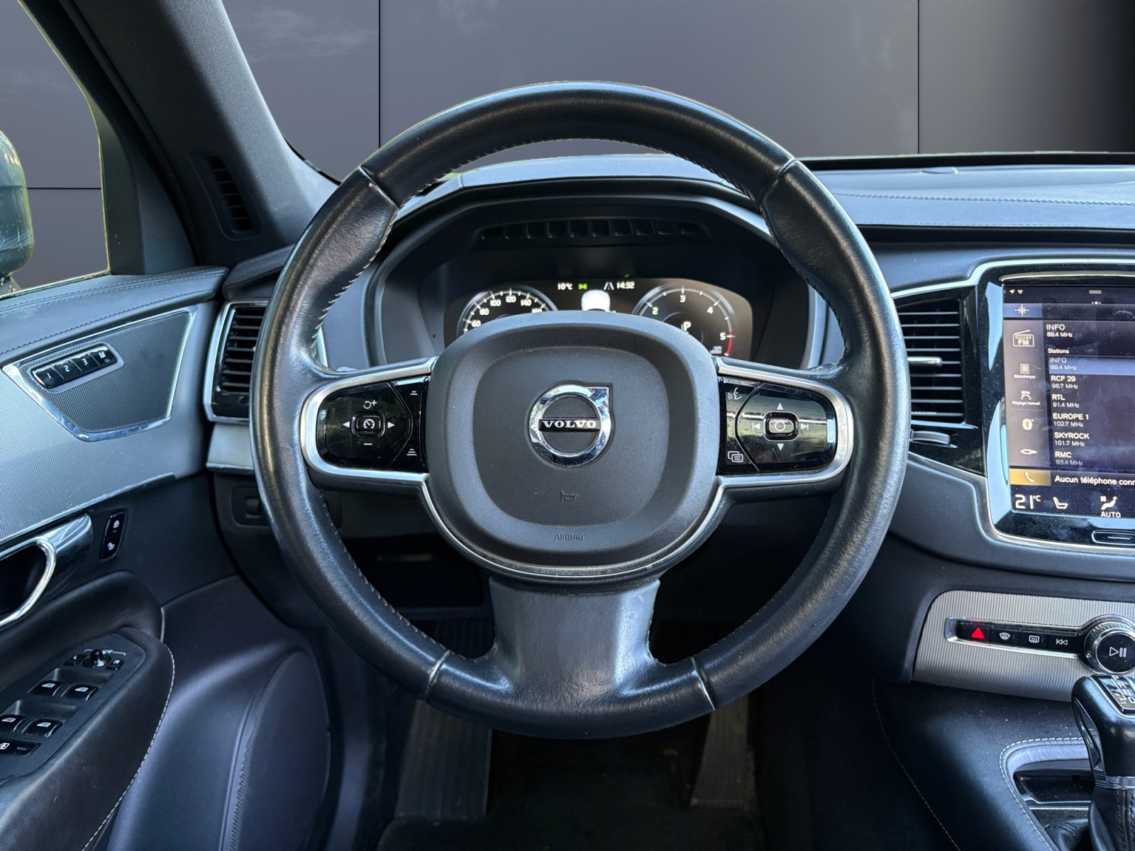 Volvo Xc90 15