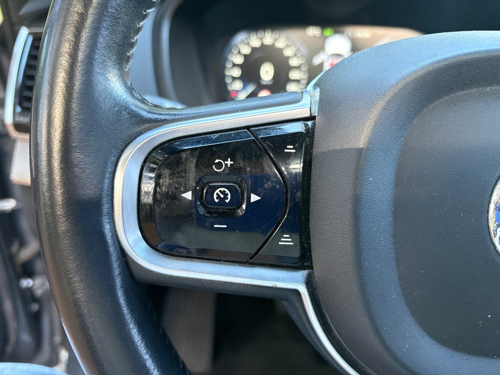 Volvo Xc90 21