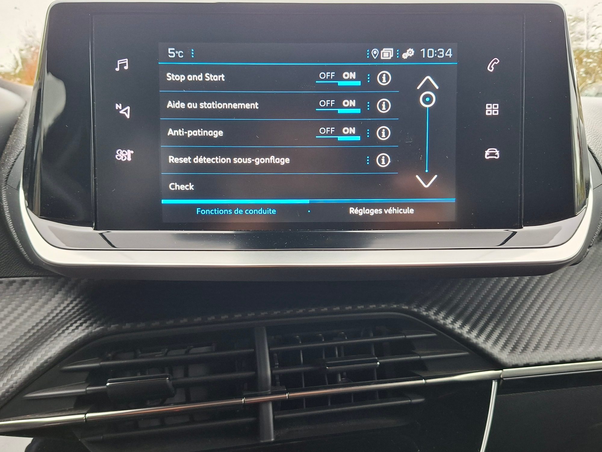 Peugeot 2008 42