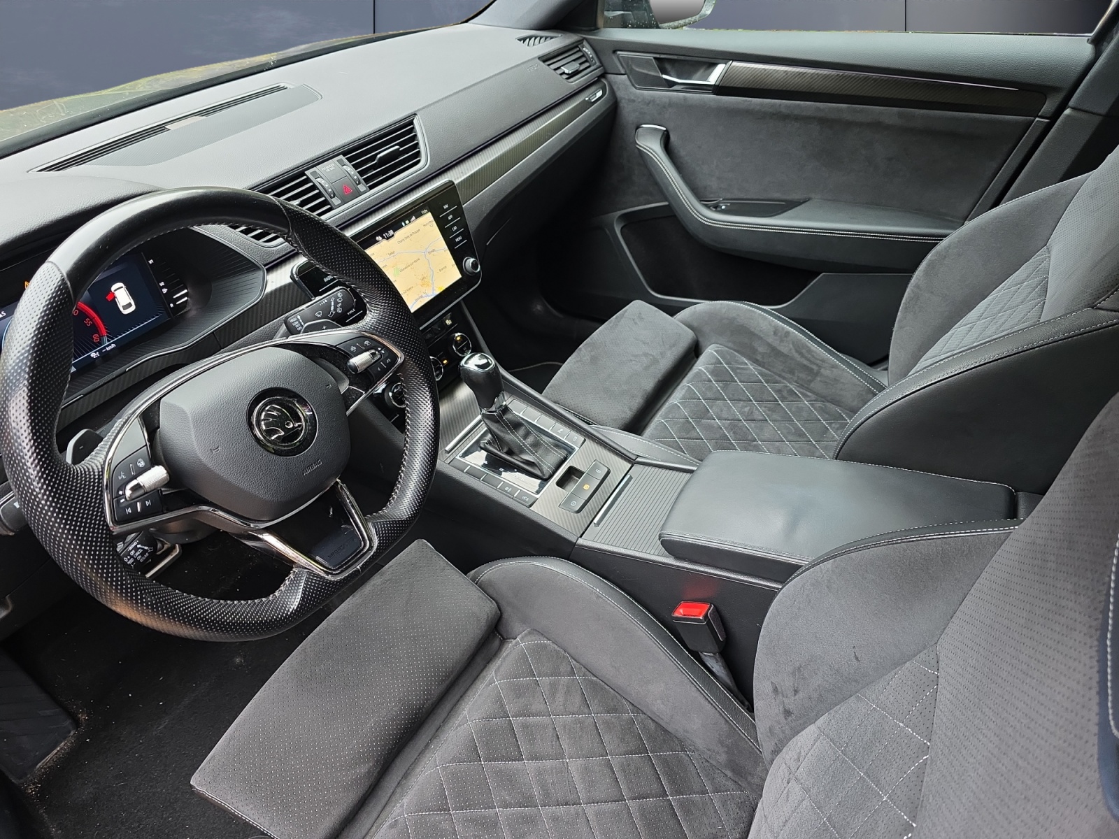 Skoda Superb 9