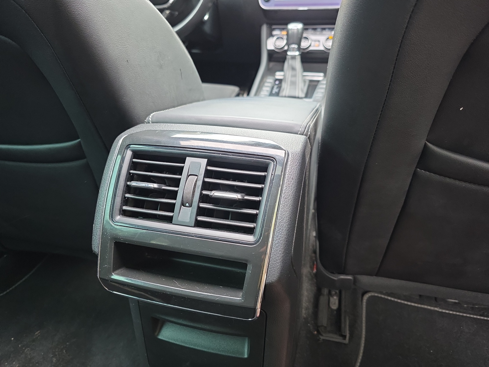 Skoda Superb 30