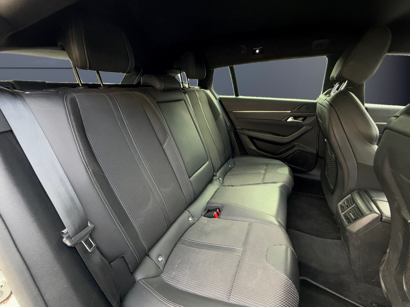 Peugeot 508 11