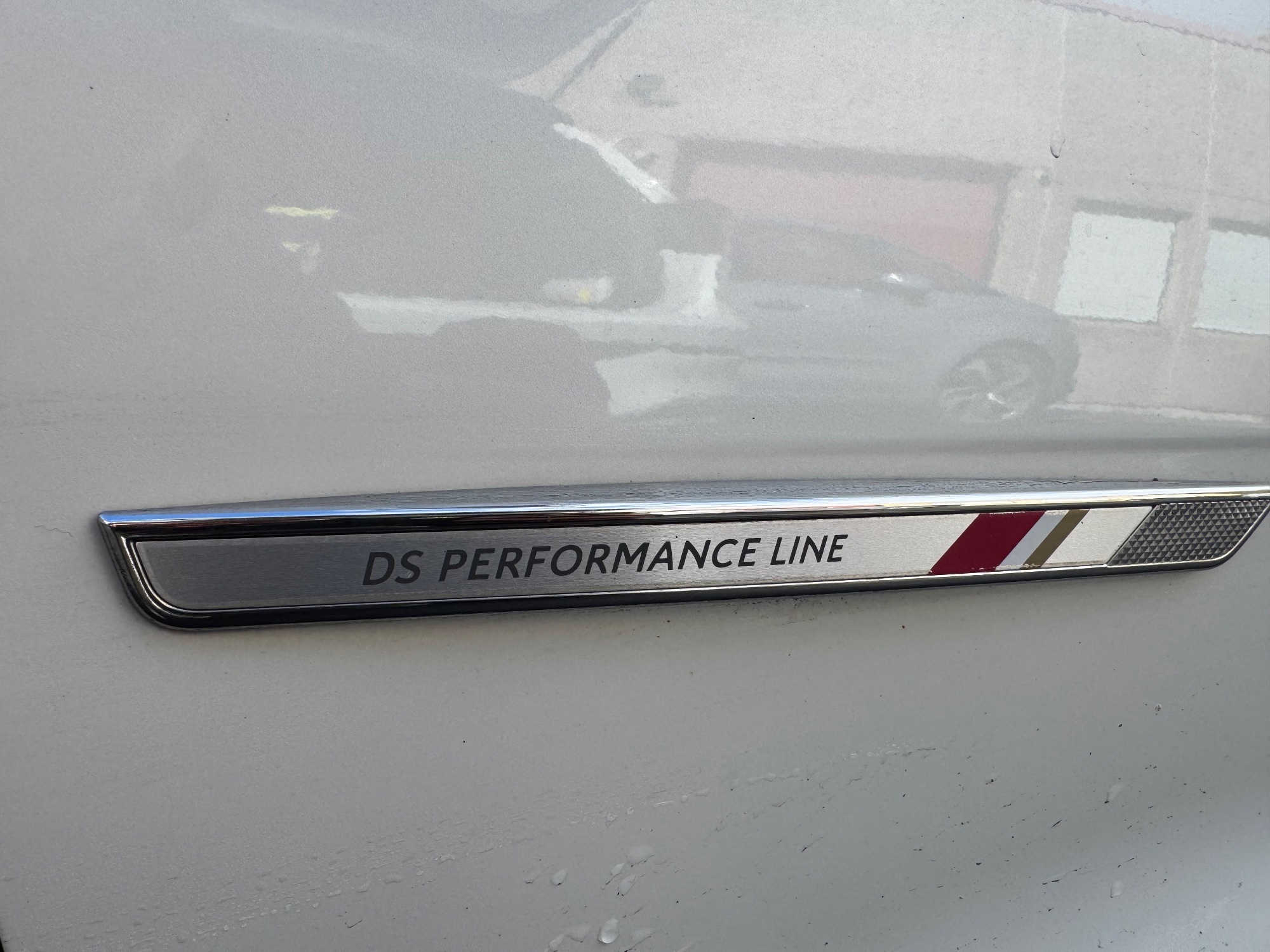 Ds Automobiles Ds 7 49