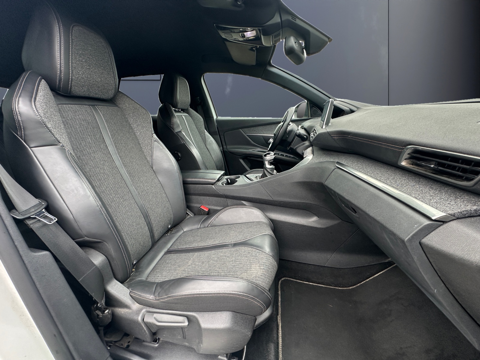 Peugeot 3008 13