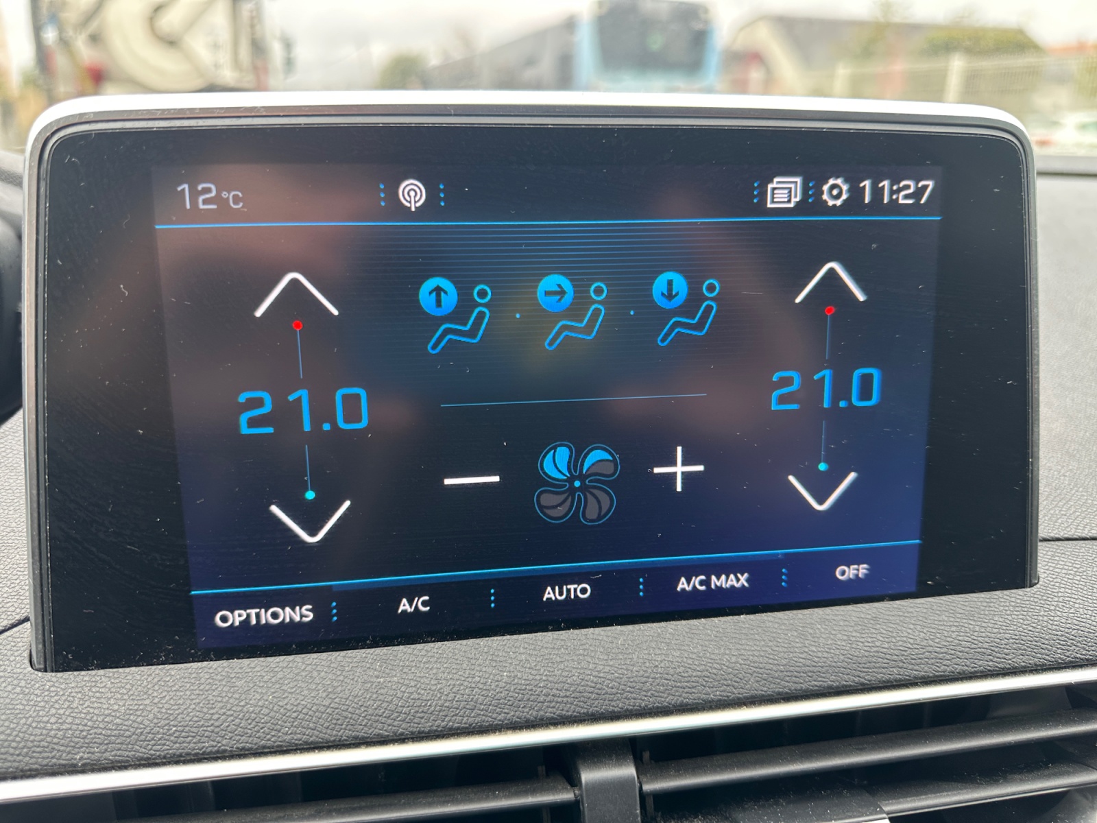 Peugeot 3008 23