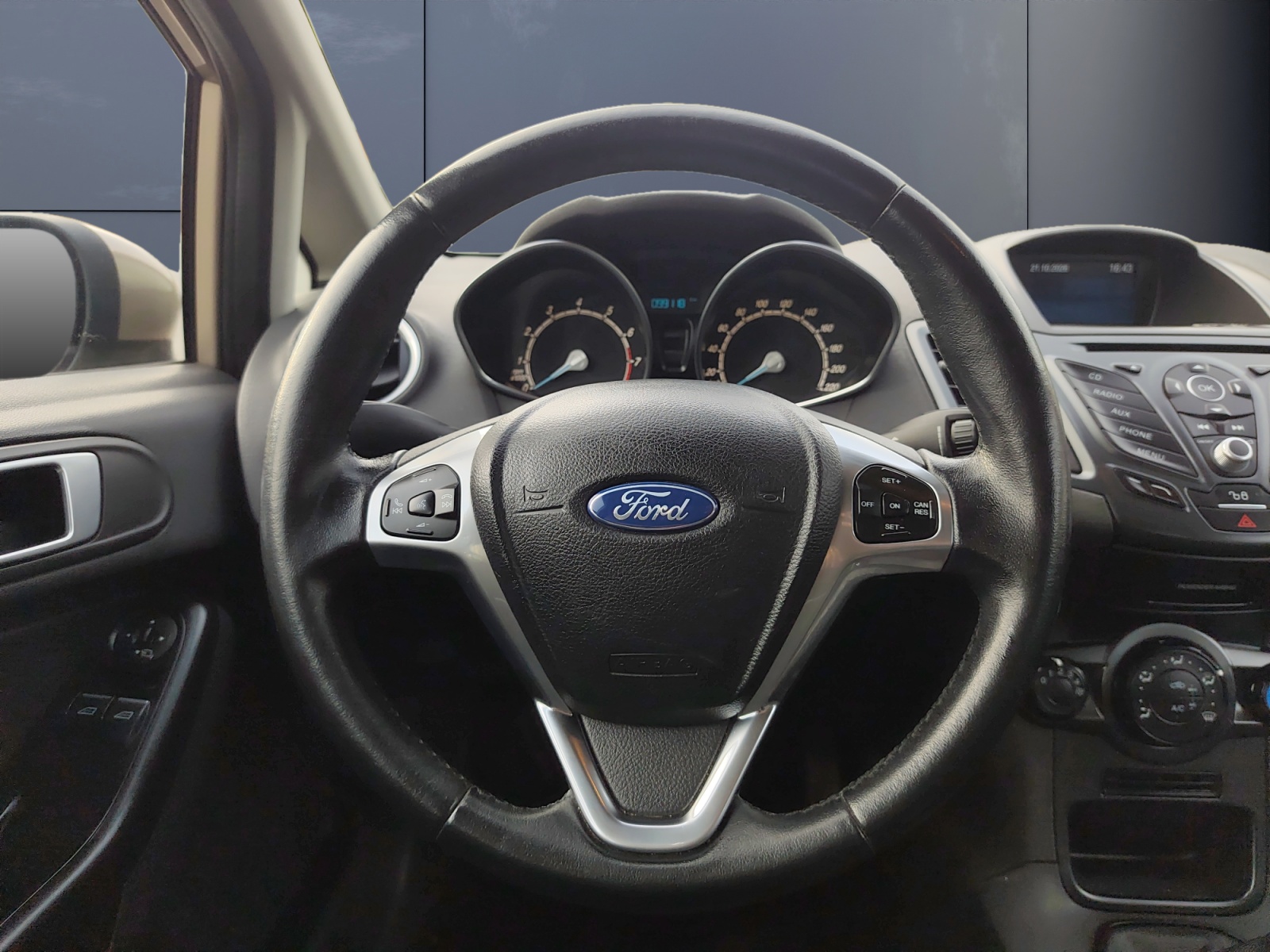 Ford Fiesta 15