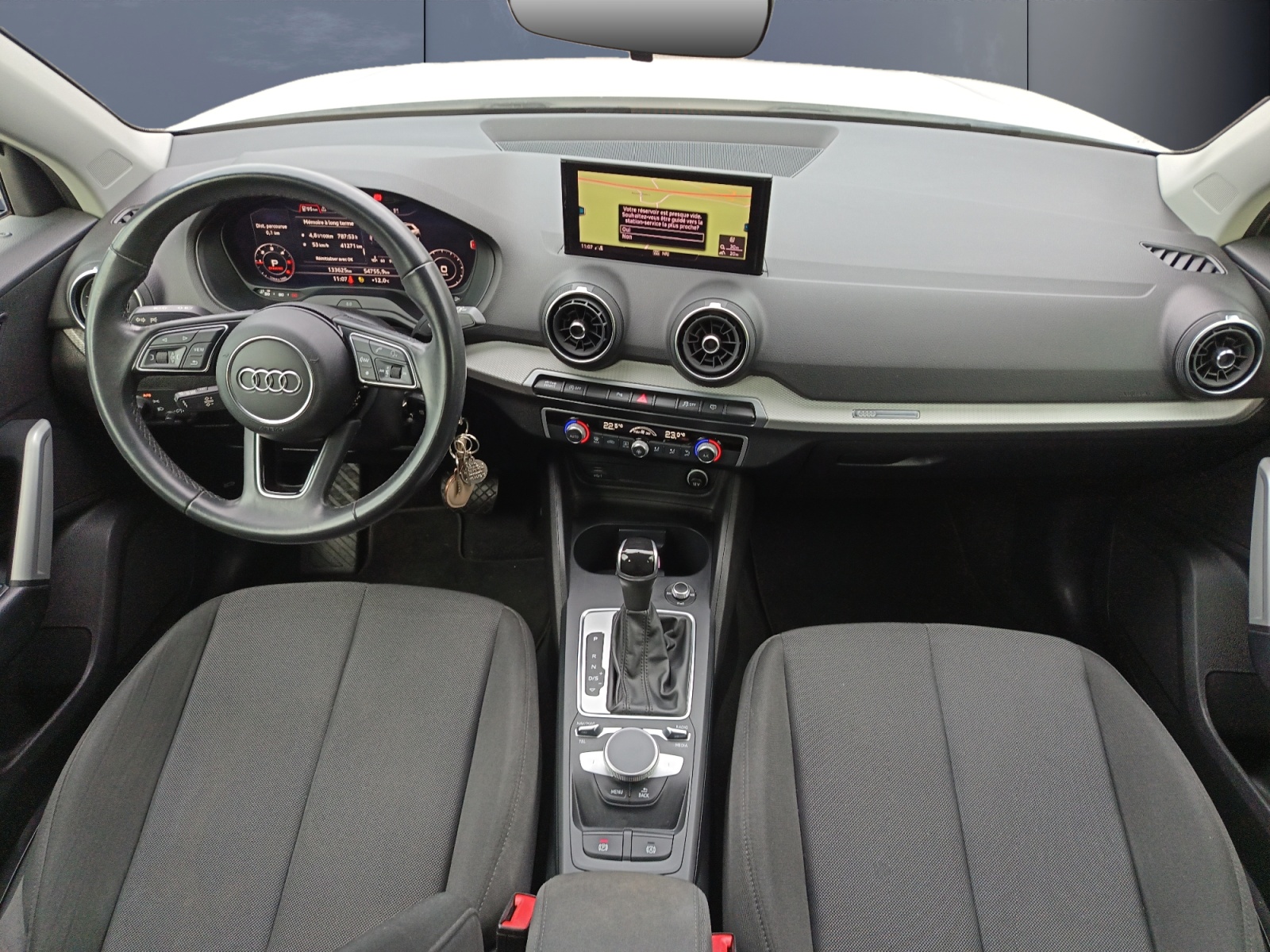 Audi Q2 15