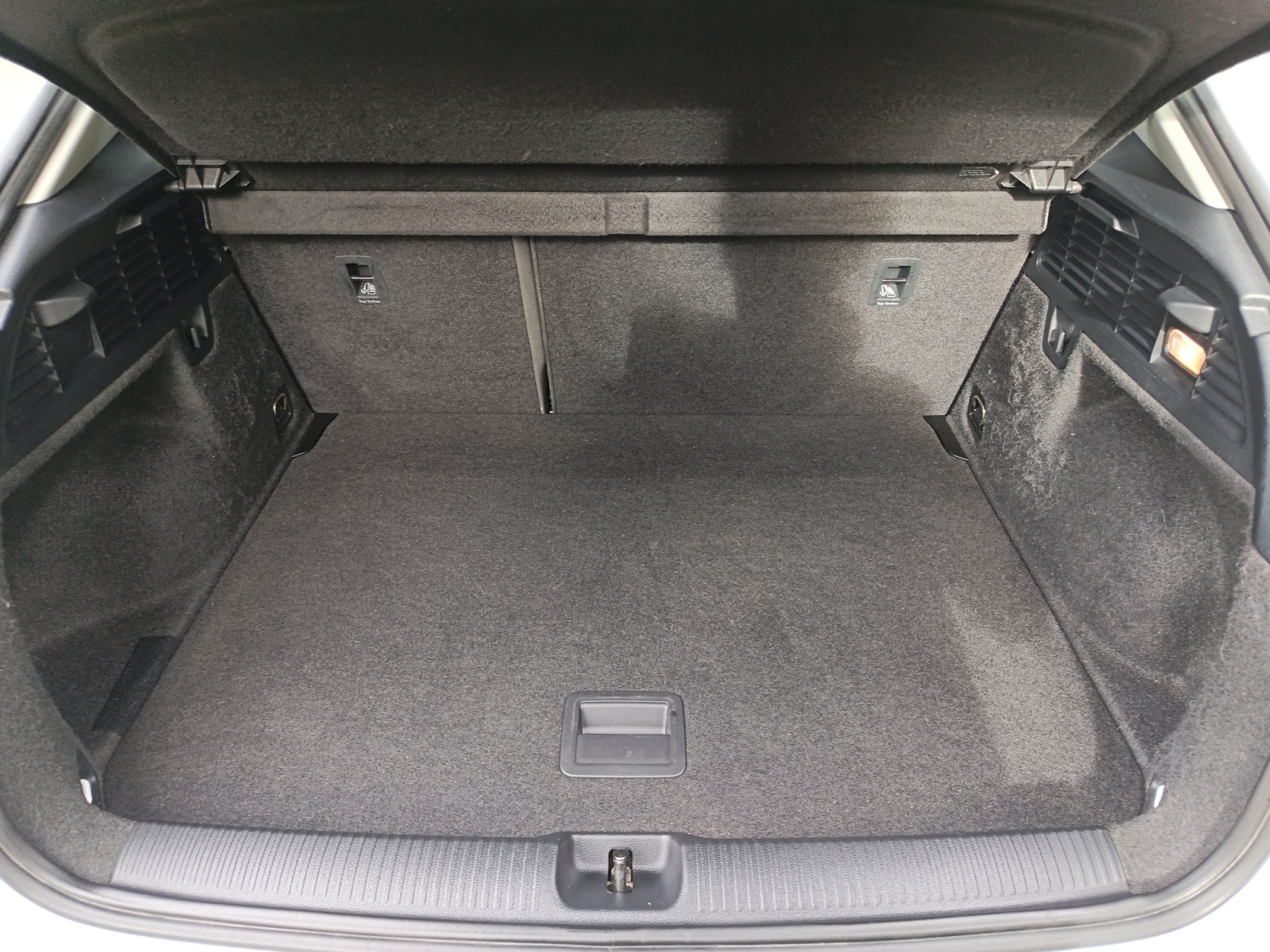 Audi Q2 29