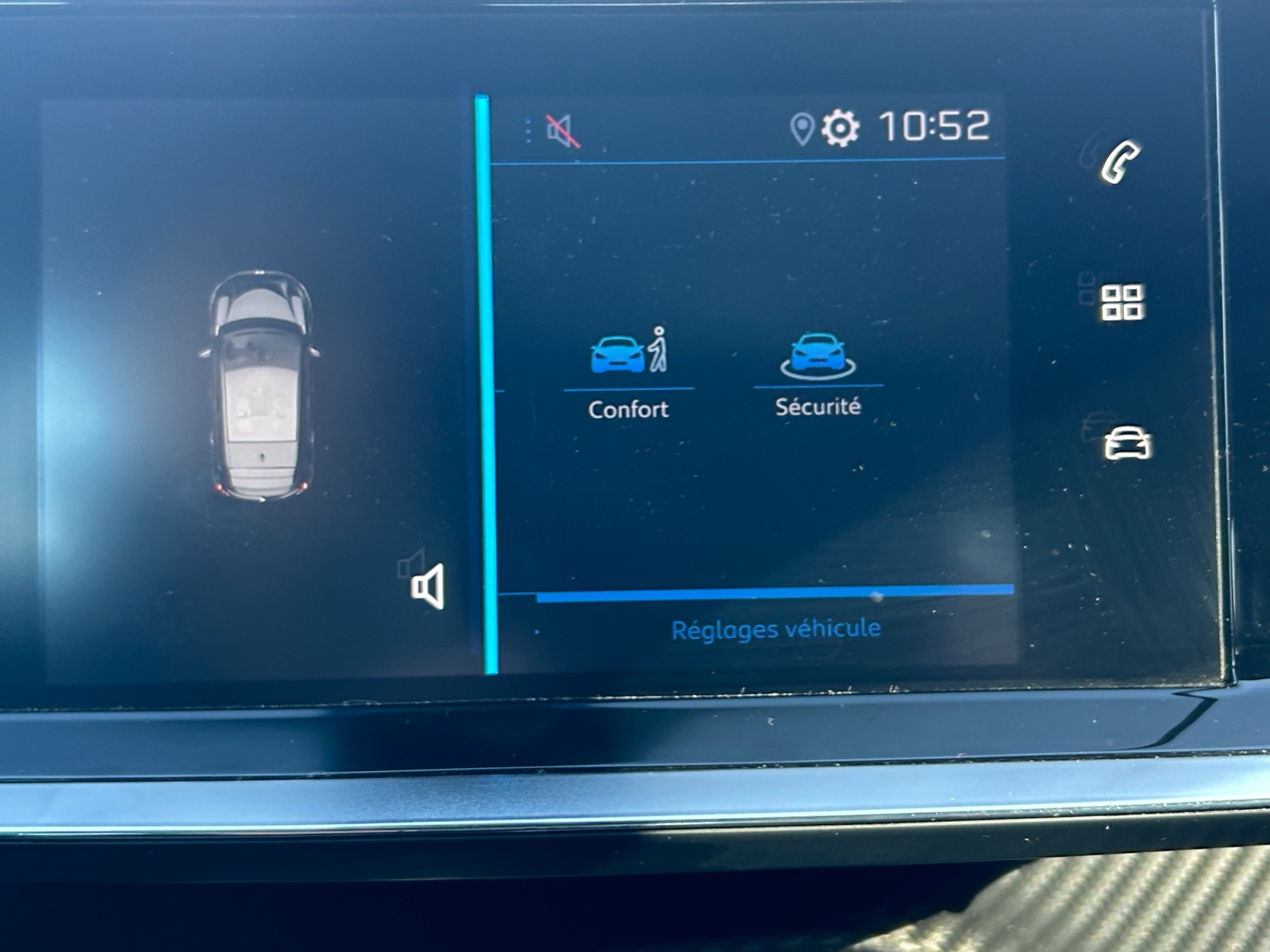 Peugeot 208 27