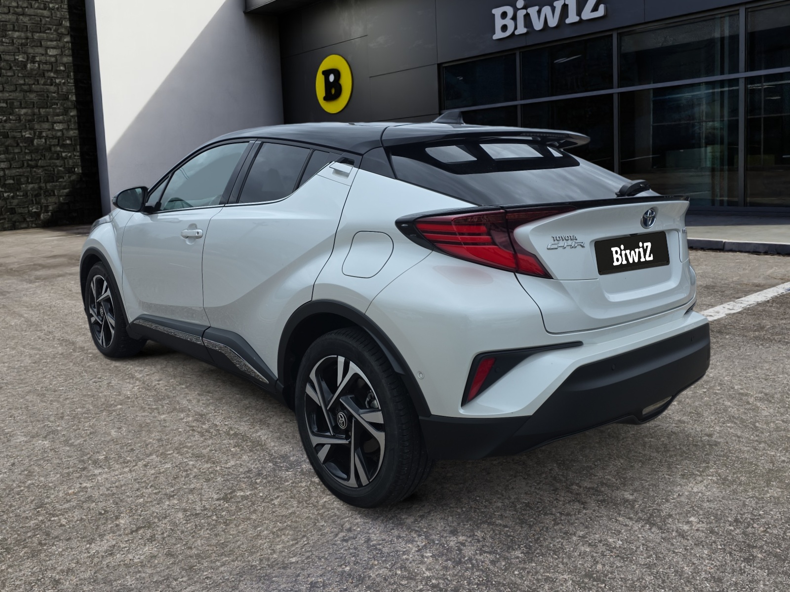 Toyota C-Hr 2