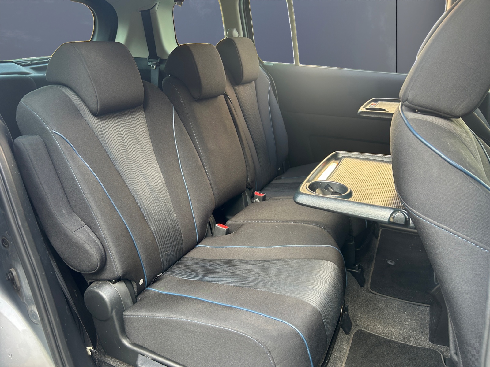 Mazda 5 11