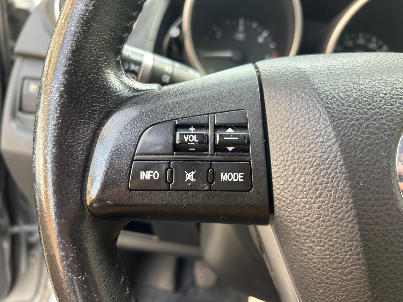 Mazda 5 26