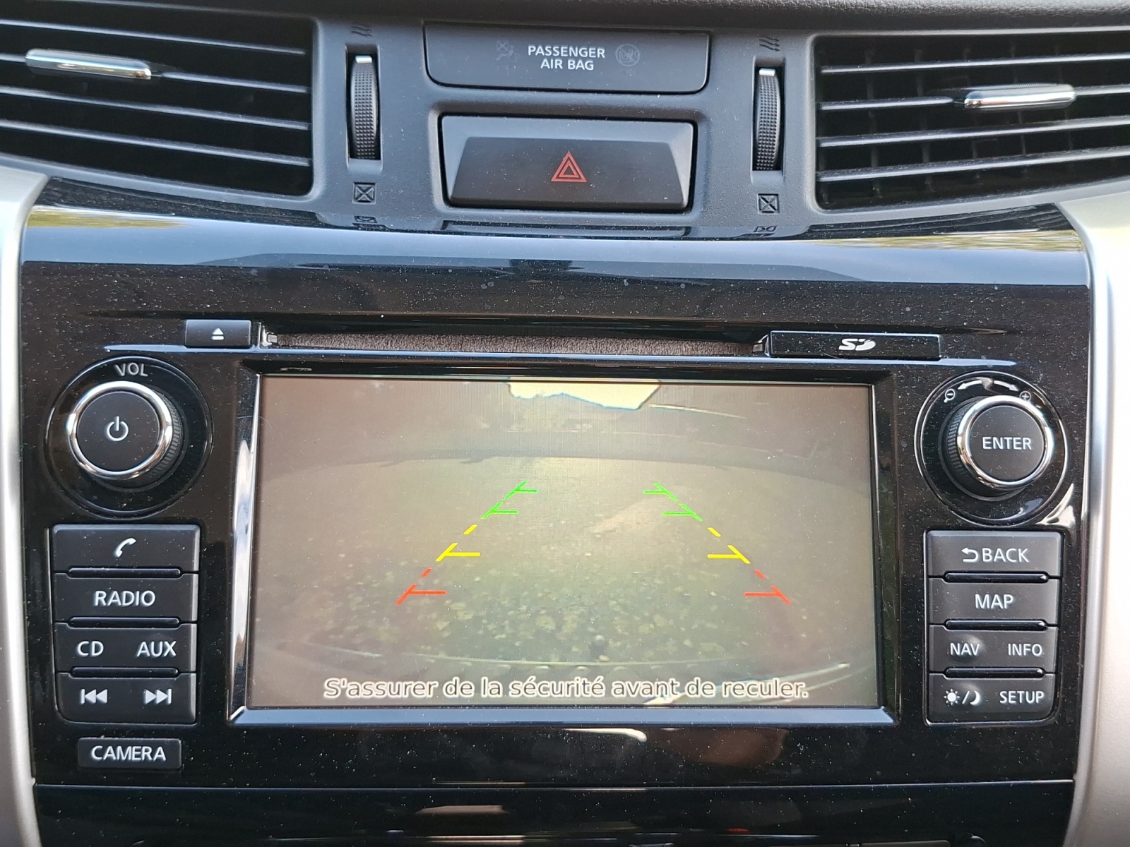 Nissan Np300 Navara 25