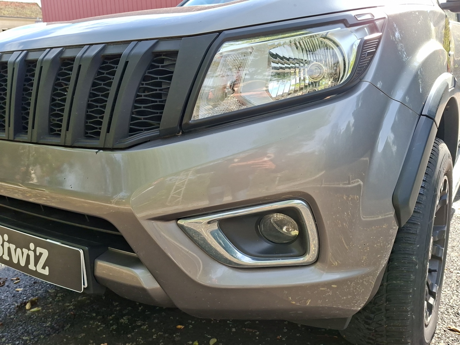 Nissan Np300 Navara 32