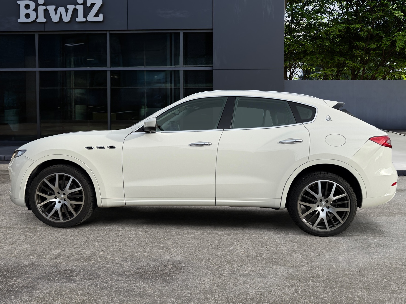 Maserati Levante 1
