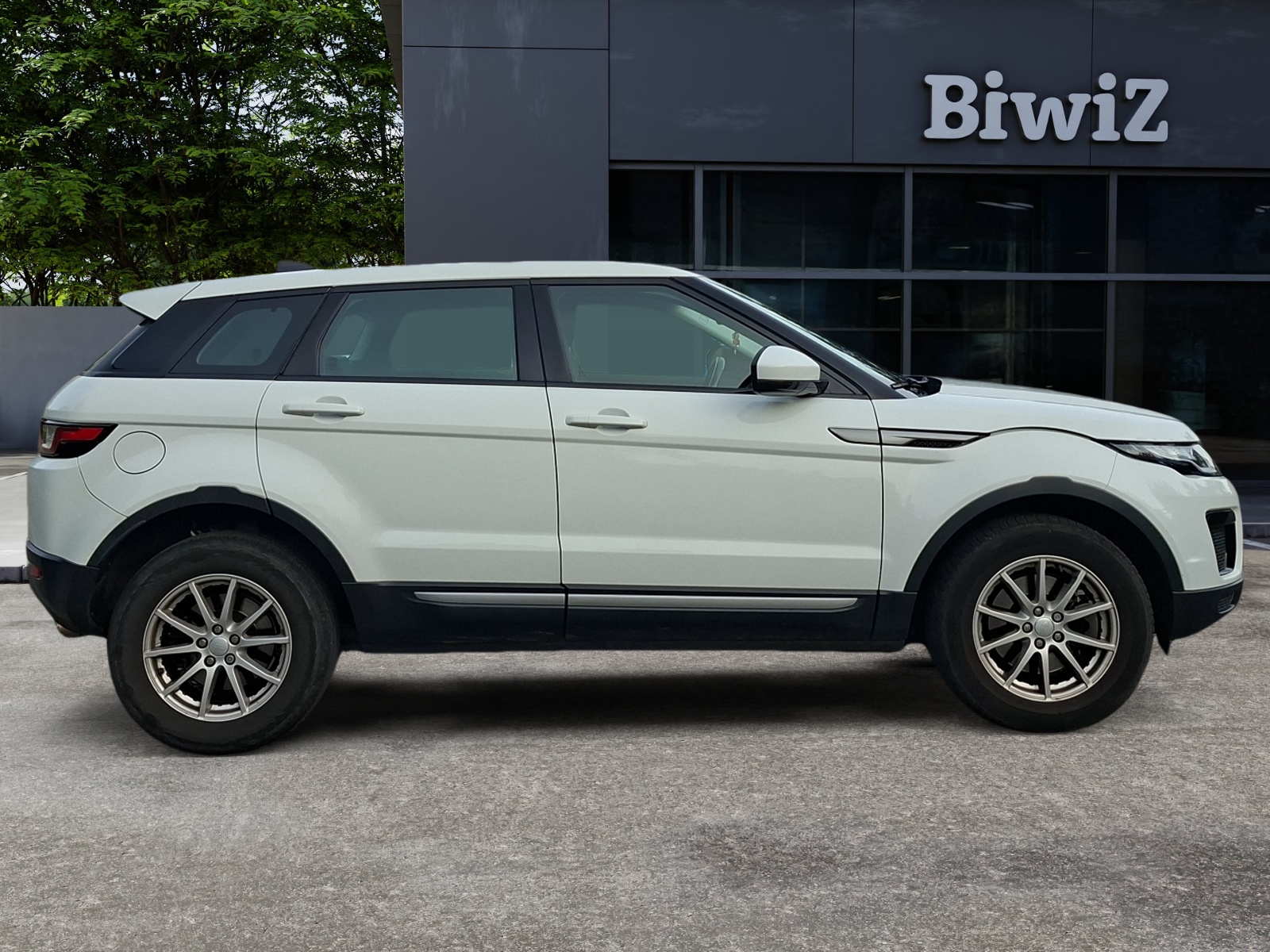 Land Rover Range Rover Evoque 5