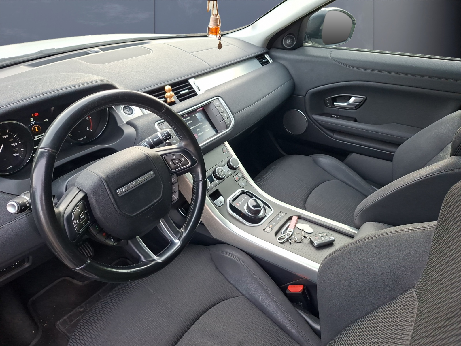 Land Rover Range Rover Evoque 8