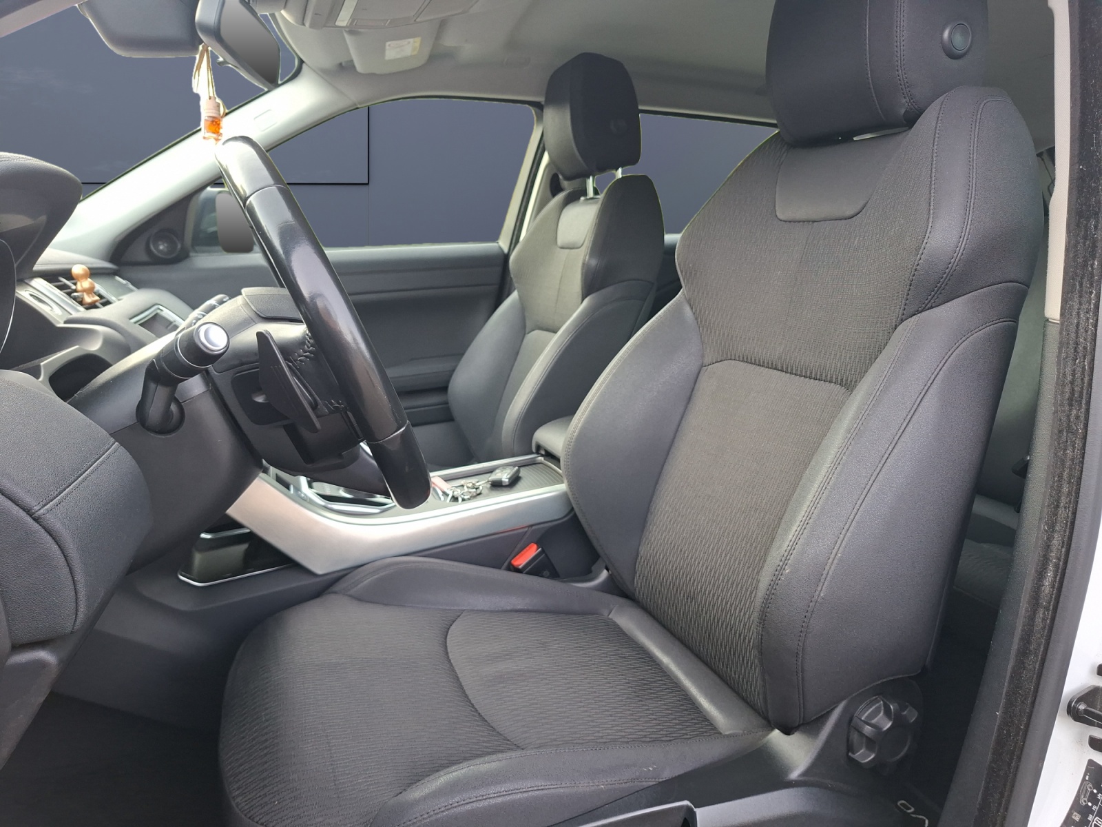 Land Rover Range Rover Evoque 9