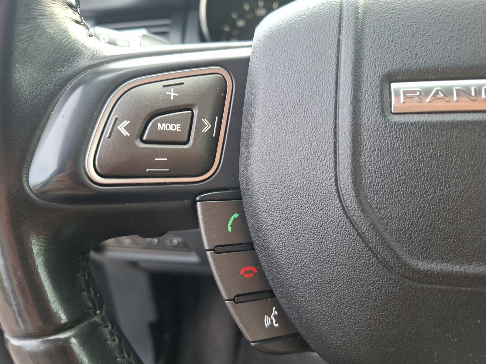 Land Rover Range Rover Evoque 19