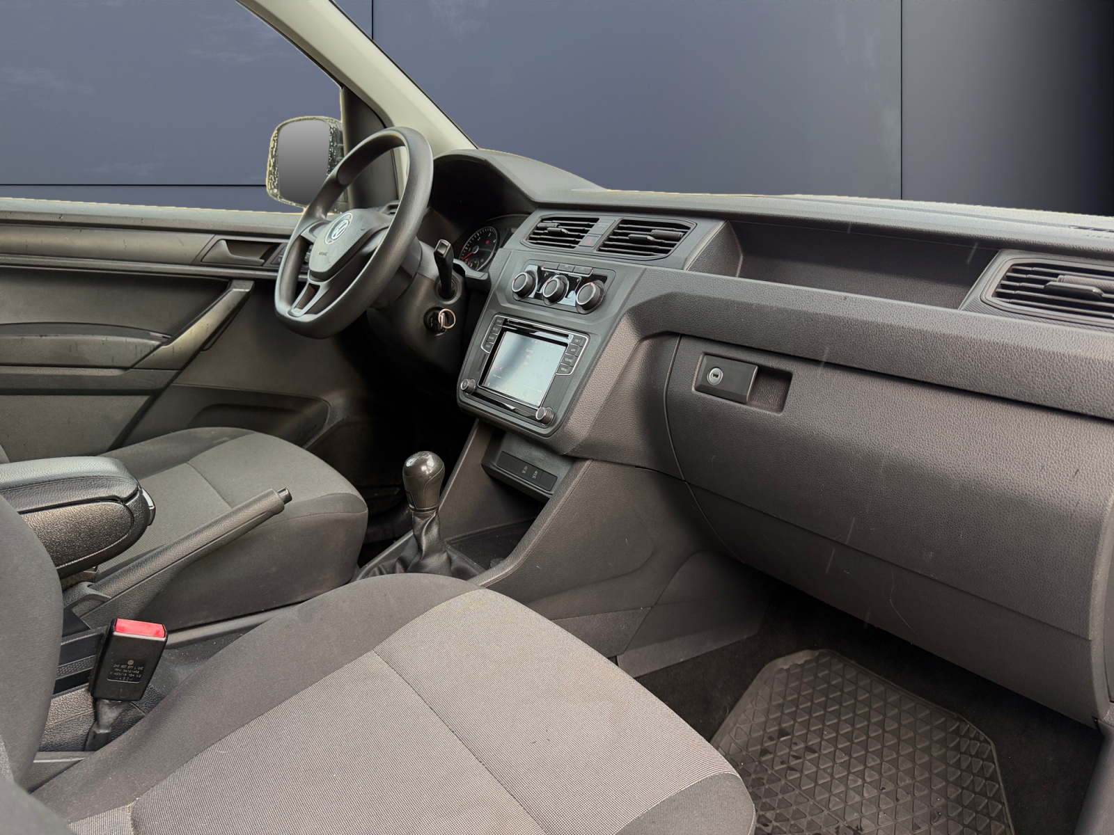 Volkswagen Caddy Vu 12