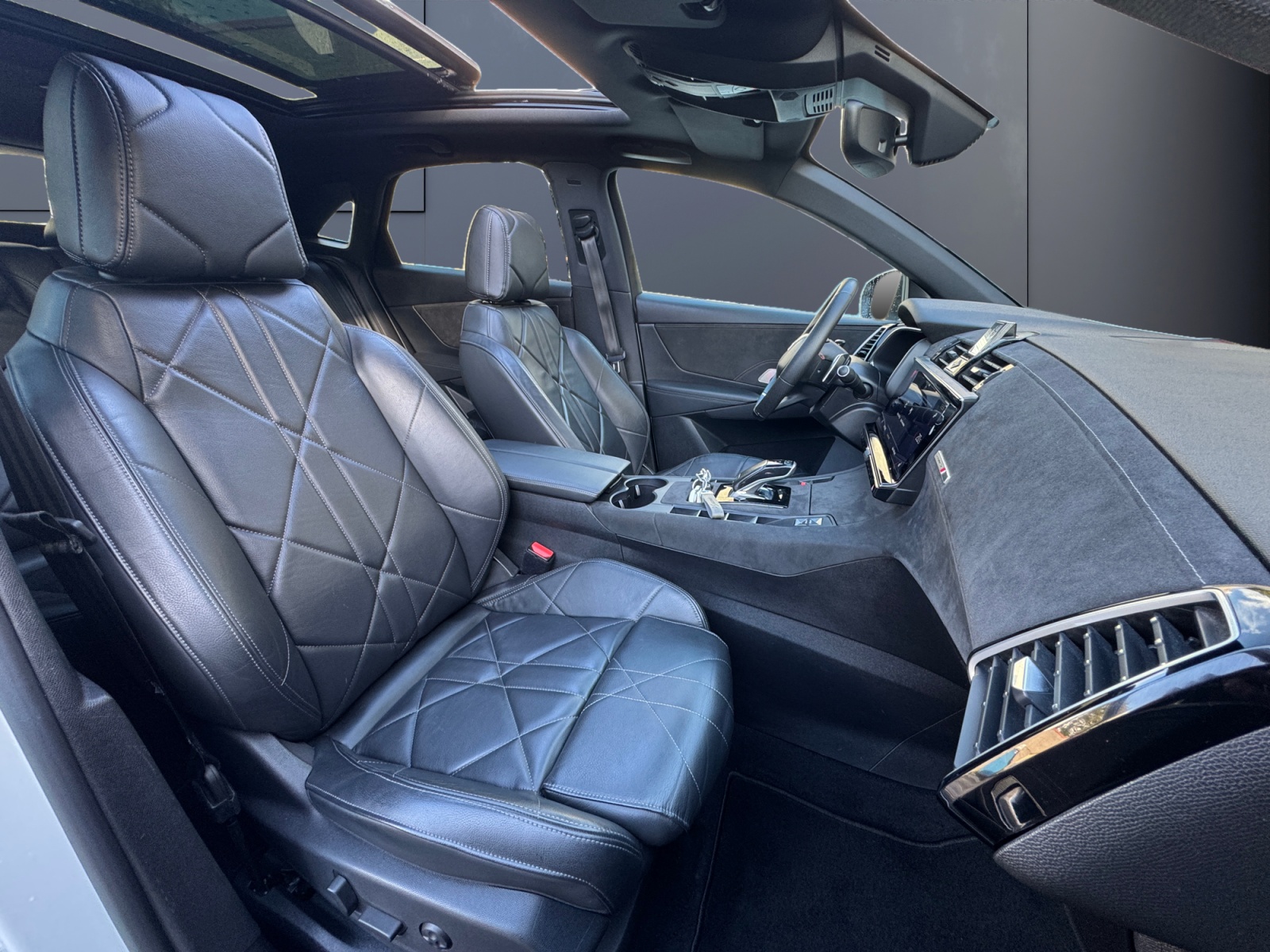 Ds Automobiles Ds 7 13