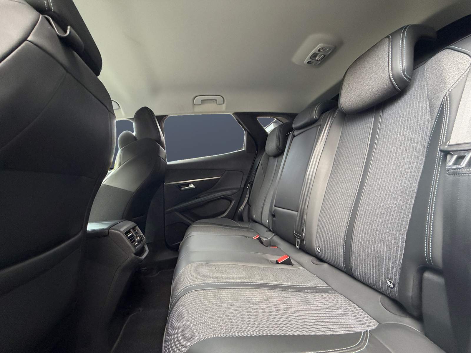 Peugeot 3008 10